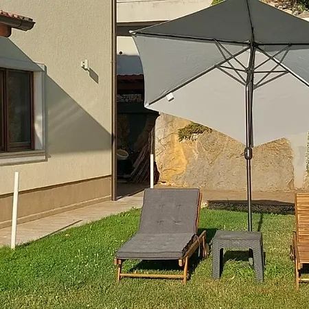 Guest house Lina